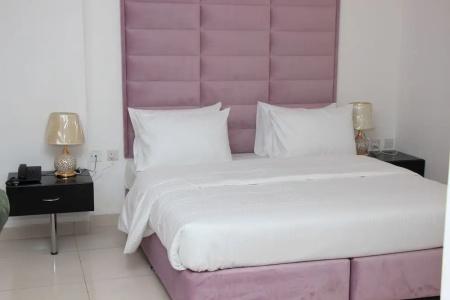 Parkside Plaza Muscat - 12