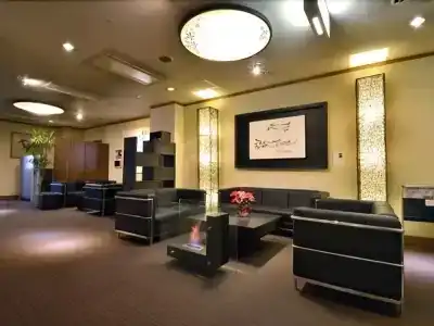 Leon Hamamatsu - 12