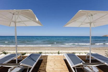 North Coast Seaside Suites - 19