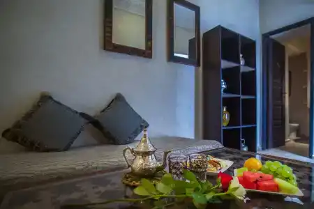 Riad Haraka - 10