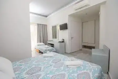 Anita Beach - 6