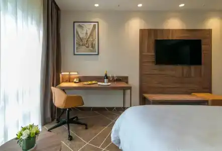 Sheraton - 53