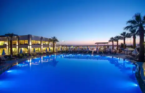 Palm Wings Kusadasi Beach Resort&Spa - 13