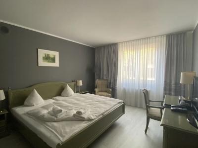 SL'otel im Parforcehaus - 3