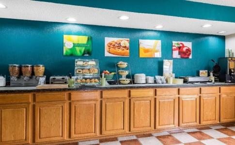 Quality Inn & Suites University Area - 18