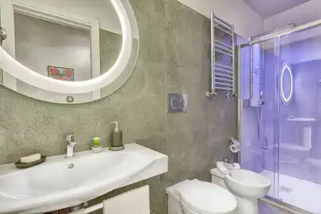 Excellence Suite - 26