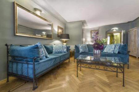 At the Black Star -Charming Romantic Suites and Apartments - 52