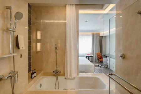 Ramada Plaza by Wyndham Bangkok Menam Riverside - 42