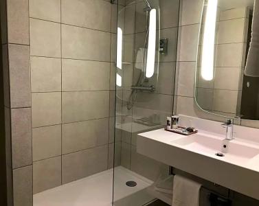 Mercure Reims Parc Des Expositions - 65