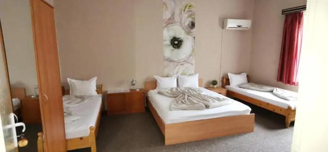 The English Guest House - 19