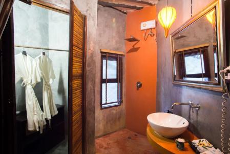 B52 Beach Resort - 6