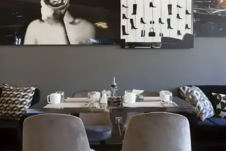 Ac Paris Porte Maillot By Marriott - 26