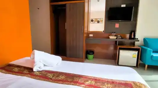 Lucky Patong - 94