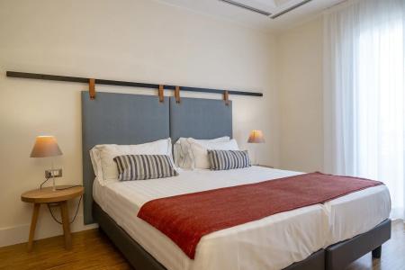 Le Rose Suite - 5