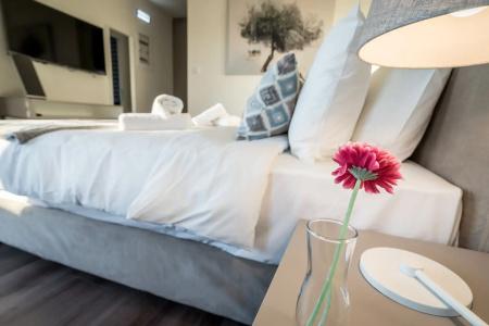 Urban Nest - Suites & - 31