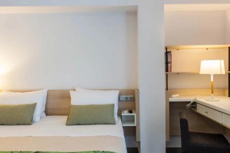 T Premium Suites - 4