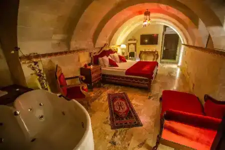 Hermes Cave - 136