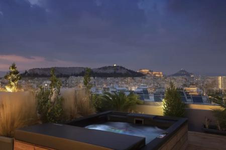 Supreme Luxury Suites by Athens Stay - 25