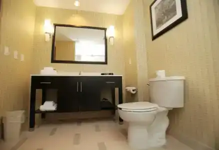 Holiday Inn Express & Suites - Oak Island Area, an IHG - 50