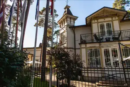 Tb Palace & Spa - 0
