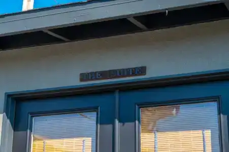 Shell Beach Inn - 78