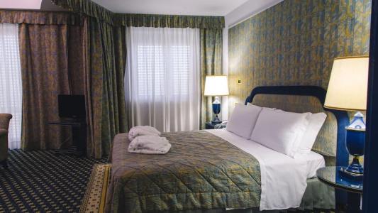 Grand Excelsior's - 204