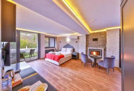 Agva Pieria Luxury +16 - 4