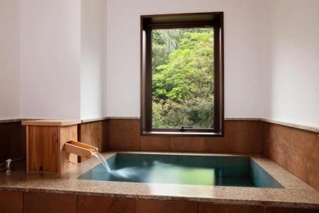 Yamanaka Onsen Kagari Kisshotei - 53