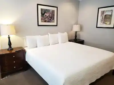 Coronado Inn - 43