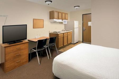 WoodSpring Suites San Antonio South - 3