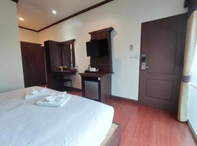 Baantip Suantong - 2