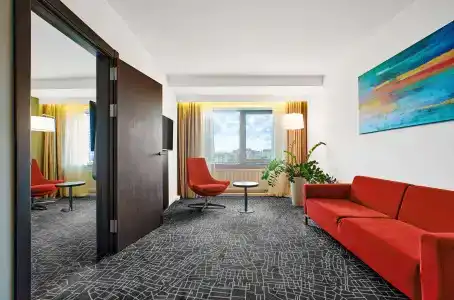 Park Inn by Radisson Kyiv Troyitska - 46