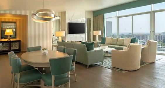 The Beverly Hilton - 106