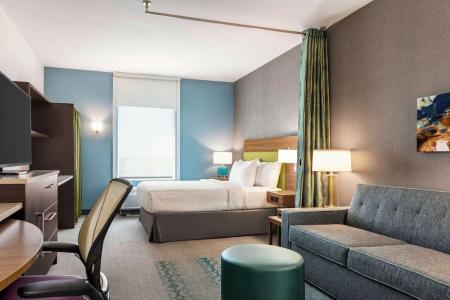 Home2 Suites by Hilton - 7