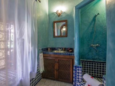 Riad Samsli - 56