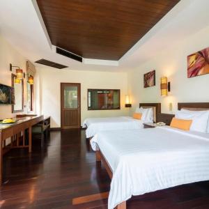 Khaolak Bayfront Resort - 38