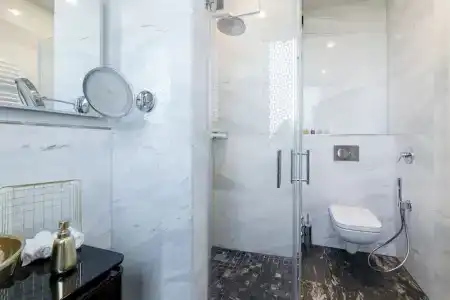 Fourty Three Luxury Serviced - 47