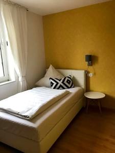 Zur Goldenen Sonne - 20