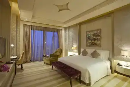Chateau Star River Pudong - 23