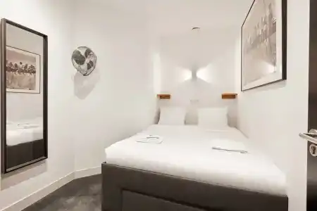 Not Hotel - 90
