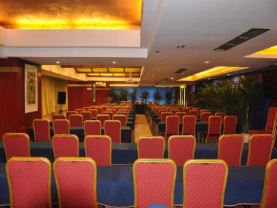 Zenec International - 4