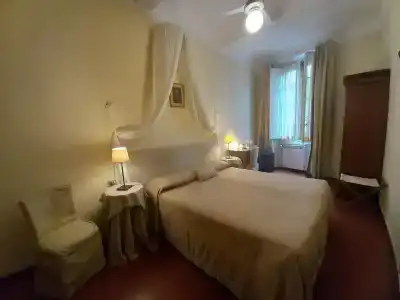 Tourist House - 16