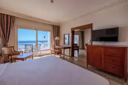 Continental Plaza Aqua Beach - 87