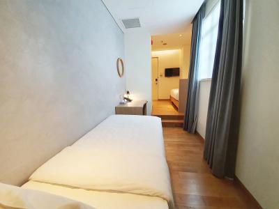 Clover 769 North Bridge Road (Sg Clean) - 5