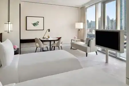 Address Sky View - 36