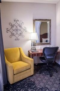 Best Western Plus Abbey Inn - 36