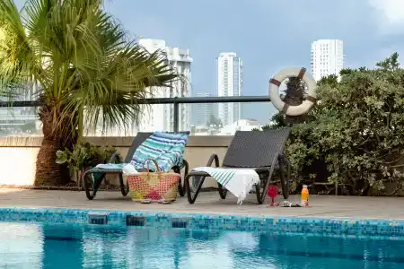 Leonardo City Tower Tel Aviv - 13