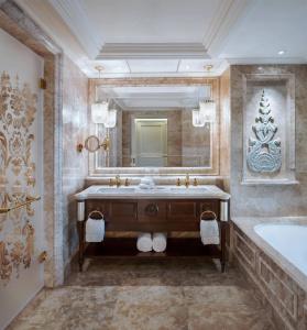 The Castle, a Luxury Collection, Dalian - 20