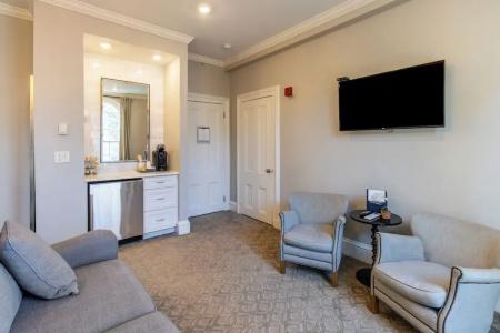 Serenity Inn - 55