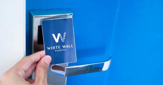White Wall Poshtel - 27